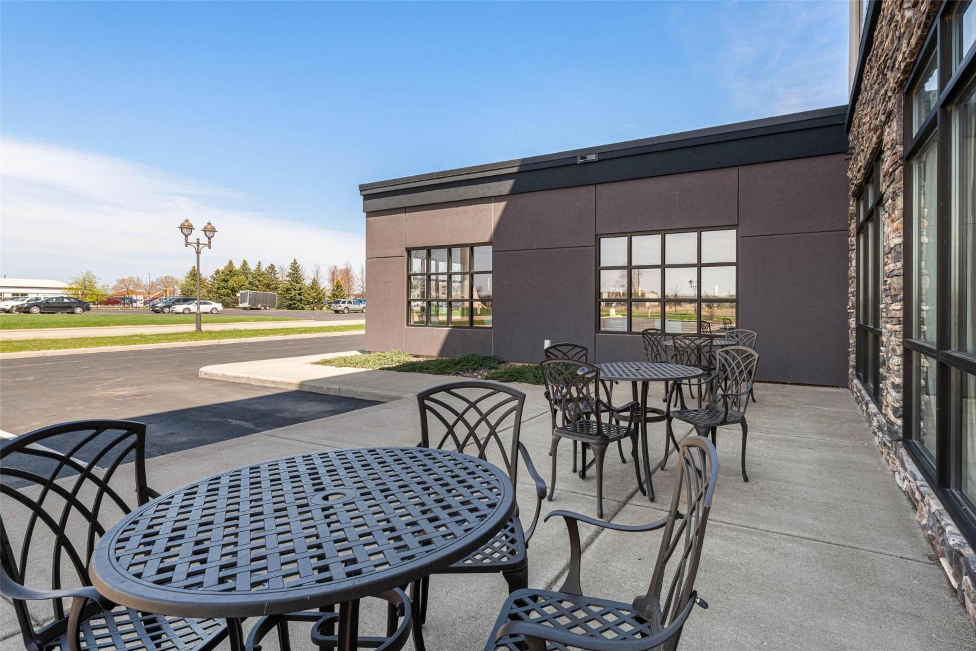 Best Western Plus New Richmond Inn & Suites Esterno foto