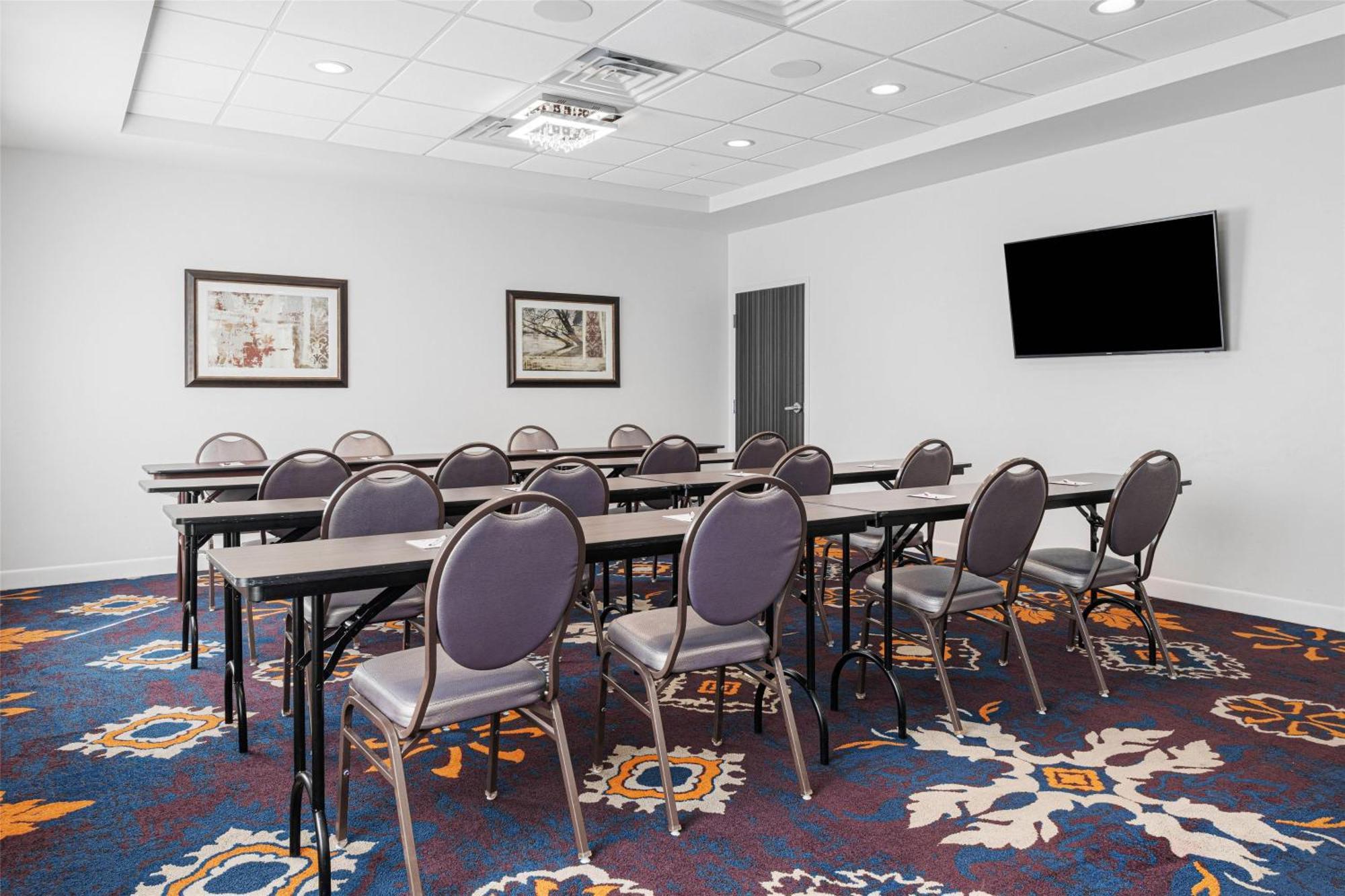 Best Western Plus New Richmond Inn & Suites Esterno foto